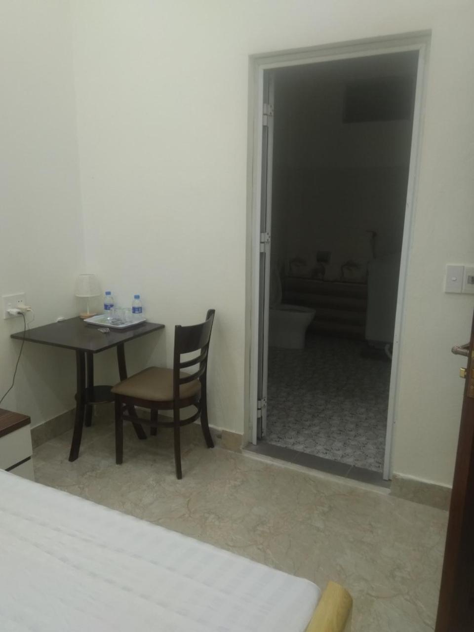 Hoang Bach Homestay Dồng Van Bagian luar foto